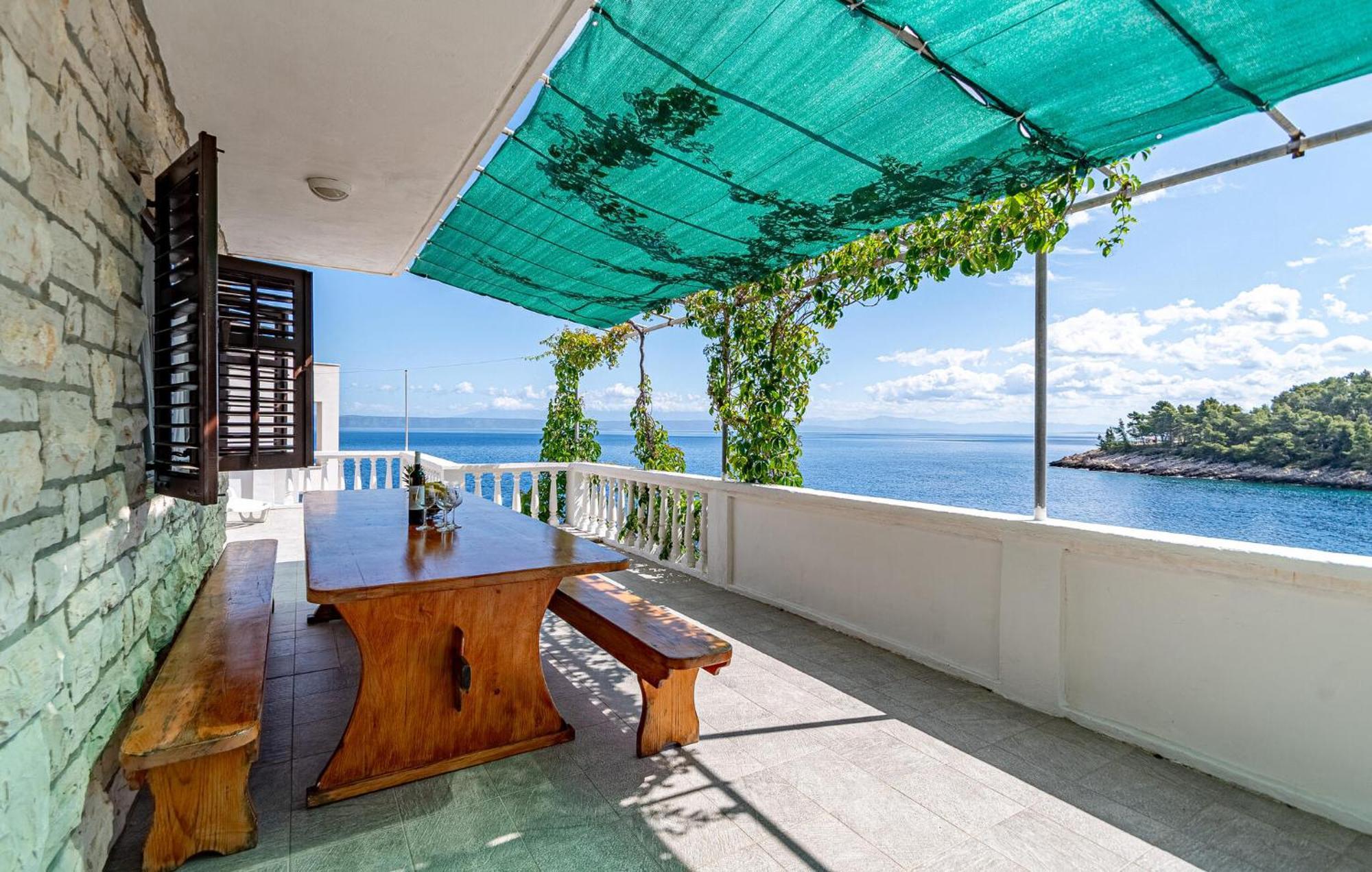 Stunning Home In Crnja Luka With Wifi Prigradica Exterior foto